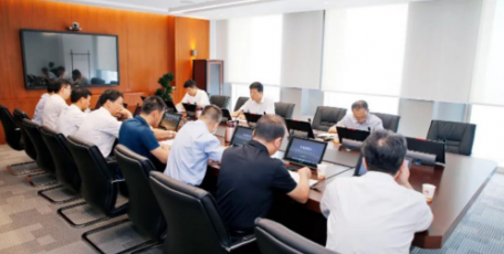 延長石油召開全面從嚴(yán)治黨“兩個責(zé)任”貫通聯(lián)動一體落實改革試點工作推進(jìn)會