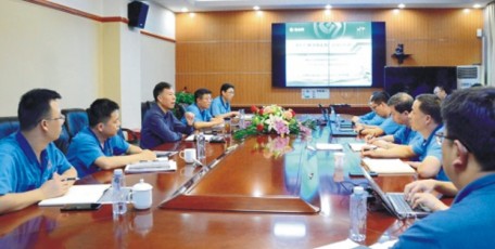 嚴鑒鉑：堅決打贏新品推廣這場硬仗