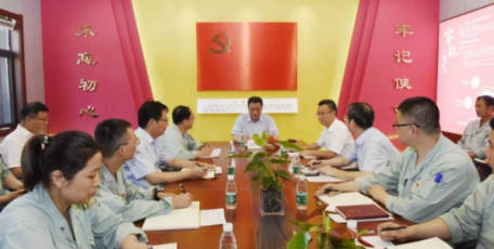 馬寶平深入黨支部工作聯(lián)系點(diǎn)宣講省第十四次黨代會精神