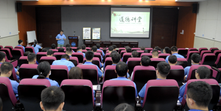 法士特開展道德講堂活動 向智能所科技人員學(xué)習(xí)