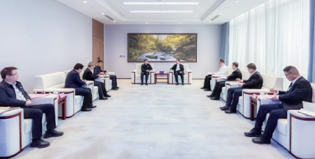 張文琪會(huì)見(jiàn)山東電建三公司黨委書(shū)記、董事長(zhǎng)趙啟明一行